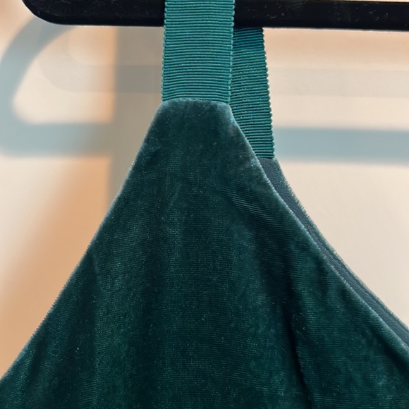 Green Velvet Shell - Picture 4 of 4